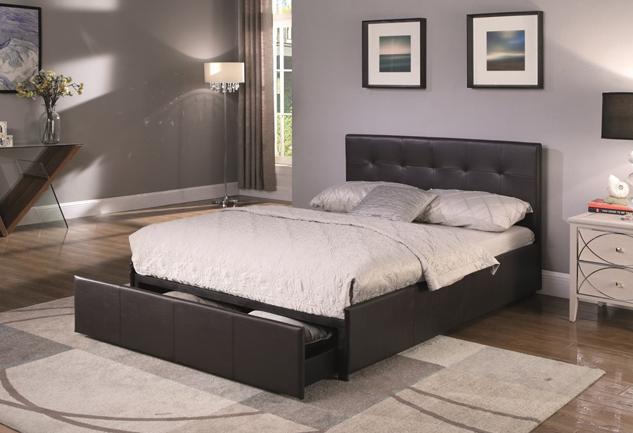 BxBS1226  Mabel kingsize bed with drawer in black PU.