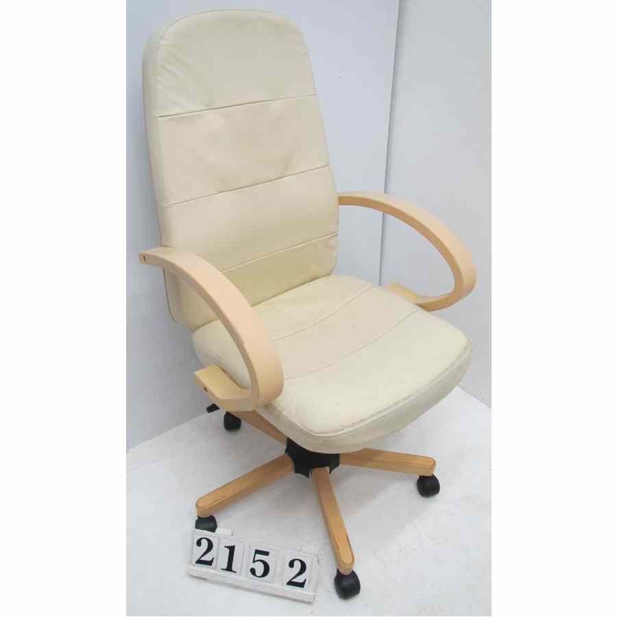 A2152  Budget office chair.