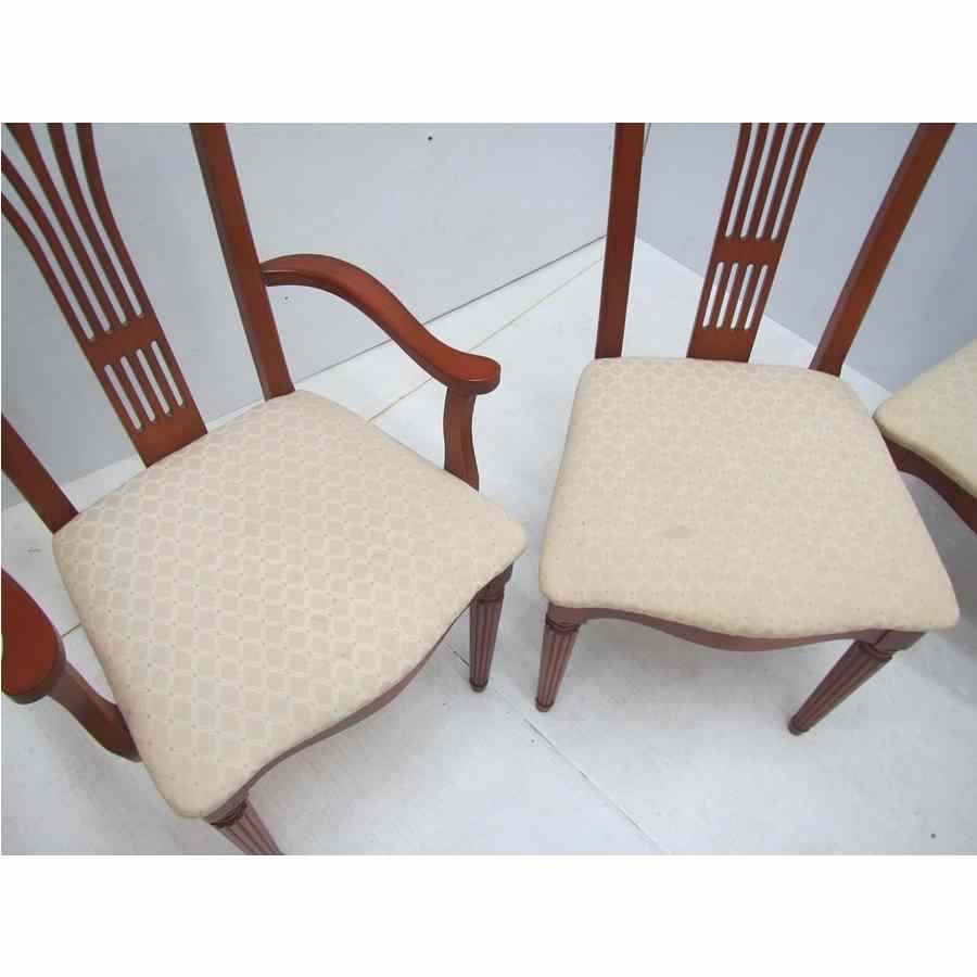 A2204  Set of 6 chairs.