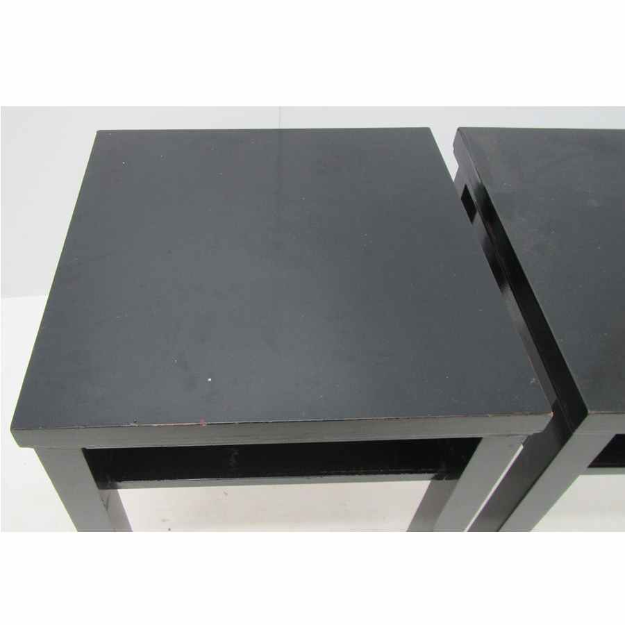 A2098  Pair of bedside tables.