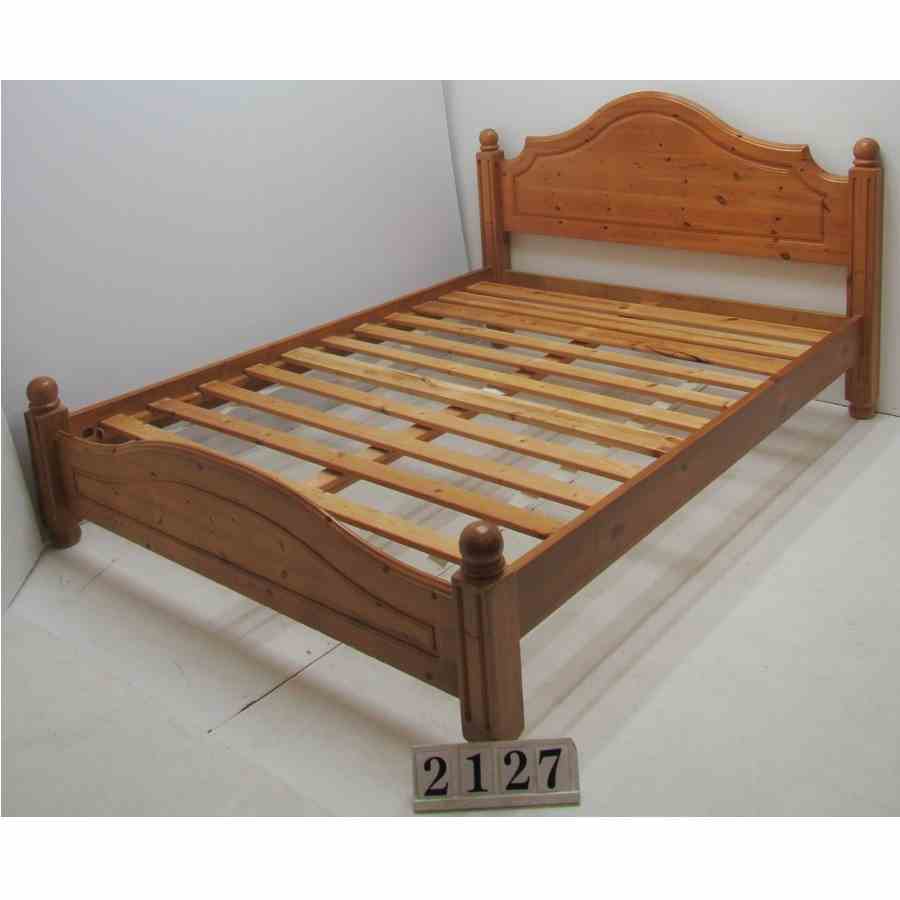 Ax2127  Solid kingsize 5ft bed frame.