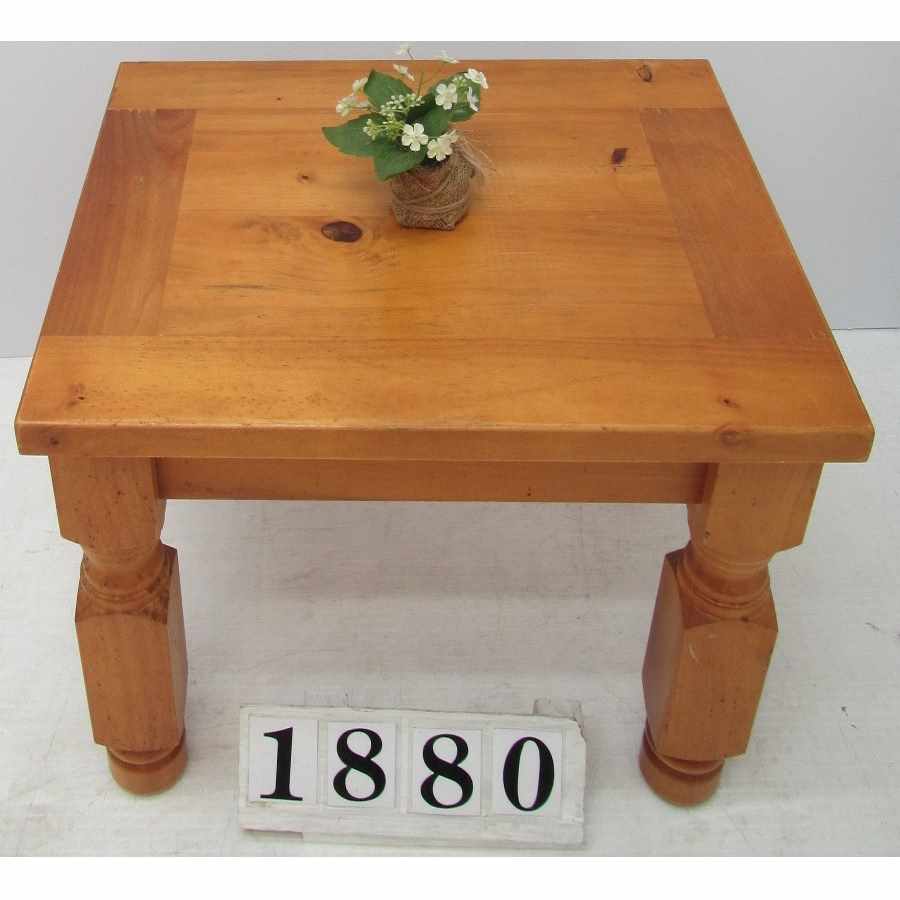 A1880  Side table.