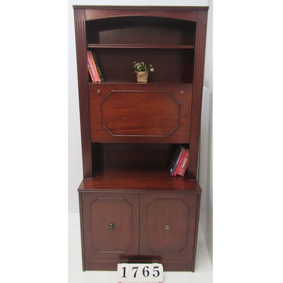 A1765  Bookcase / drink cabinet with storage.