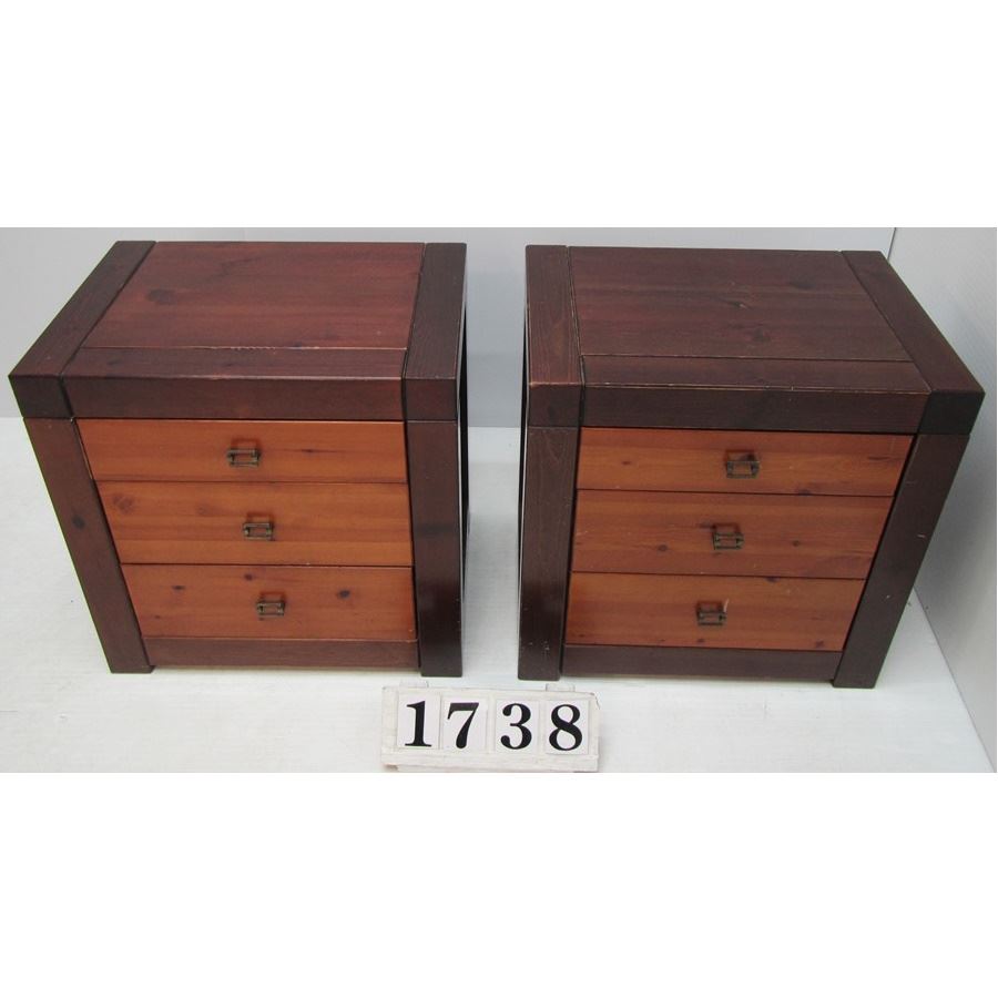 A1738  Pair of bedside lockers.