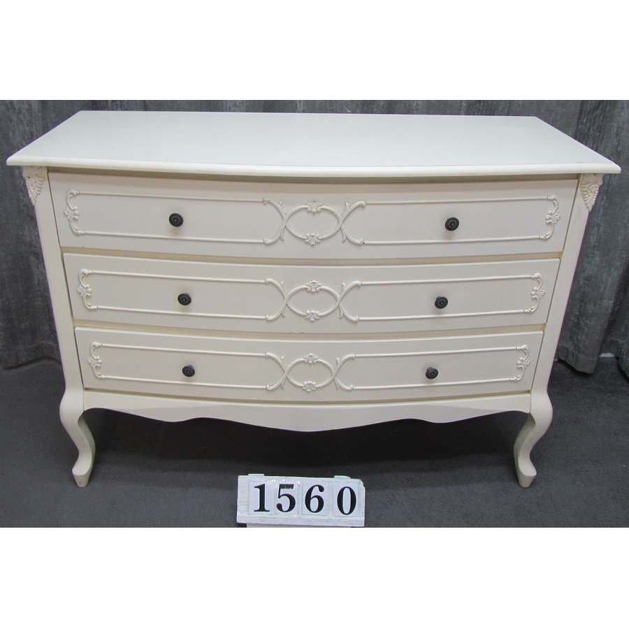 A1560  Cream French style chest of drawers.