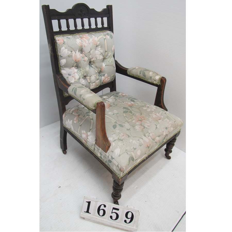 A1659  Throne armchair to restore.