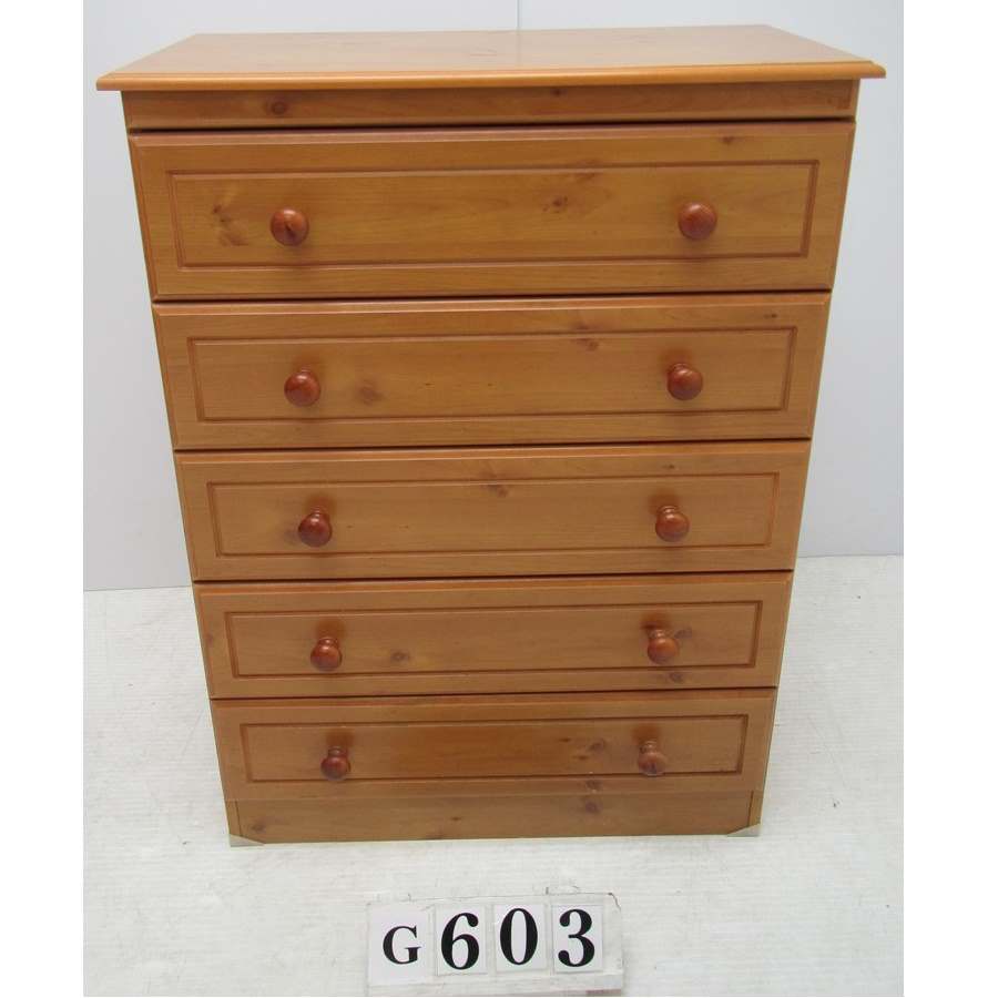 AG603  Chest of drawers.