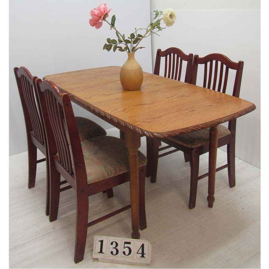 A1354  Mix & match extending table and 4 chairs to restore.