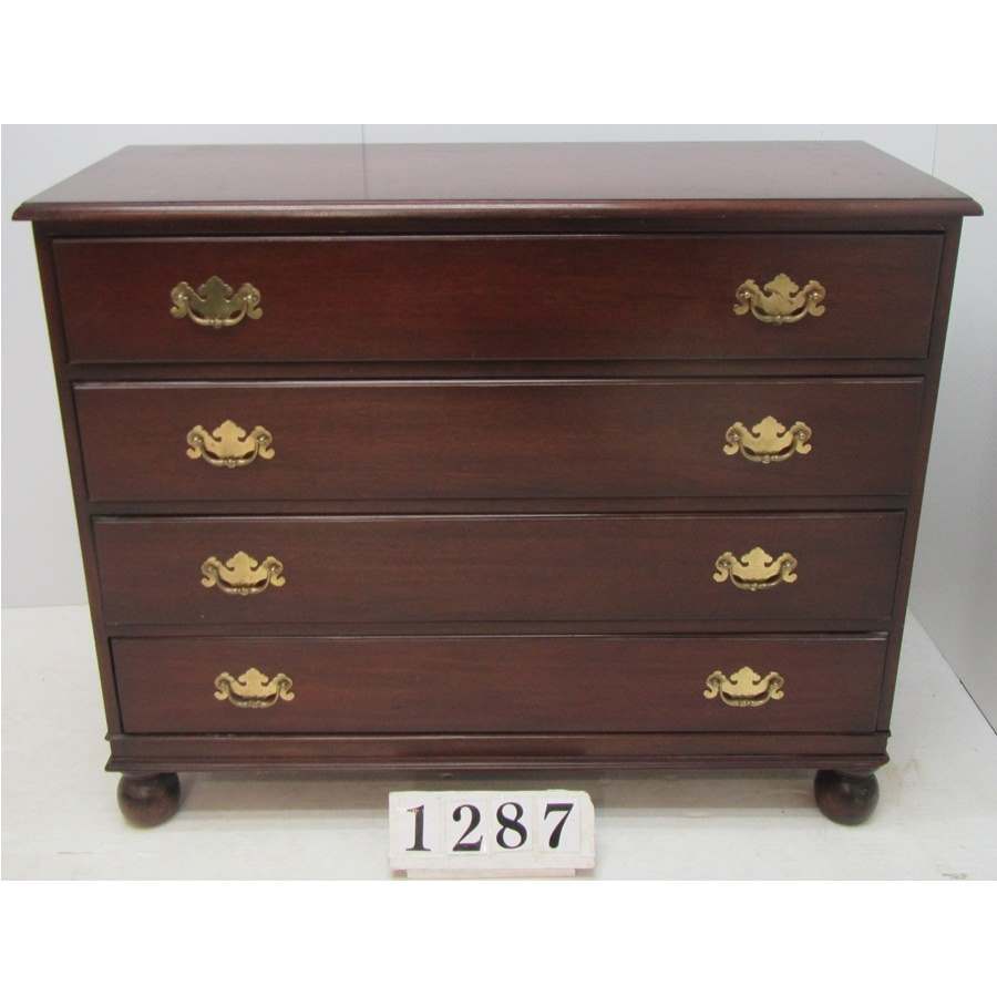 A1287  Large chest of drawers.