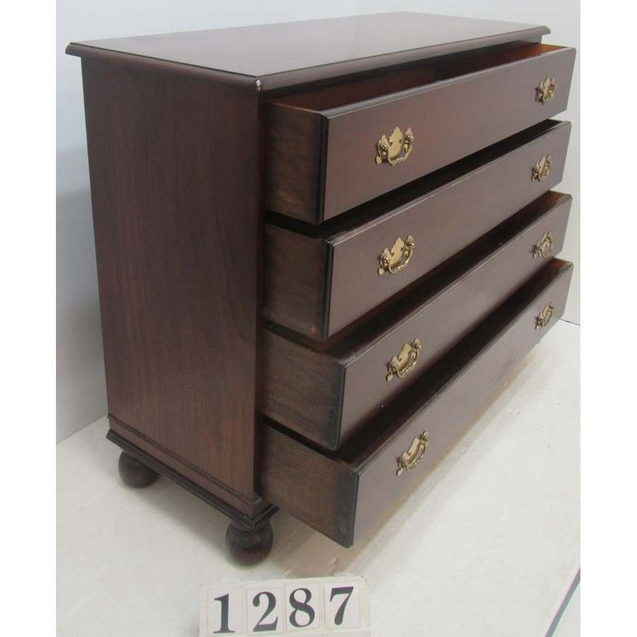 A1287  Large chest of drawers.