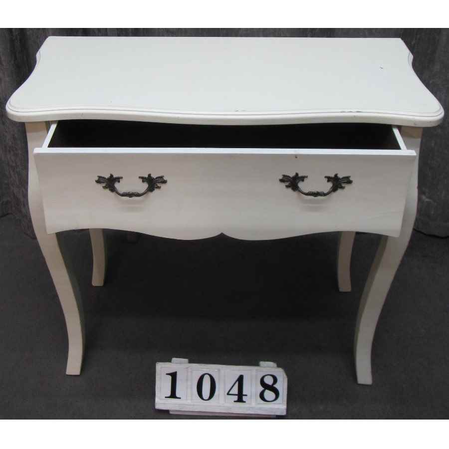 French style console table to repaint.