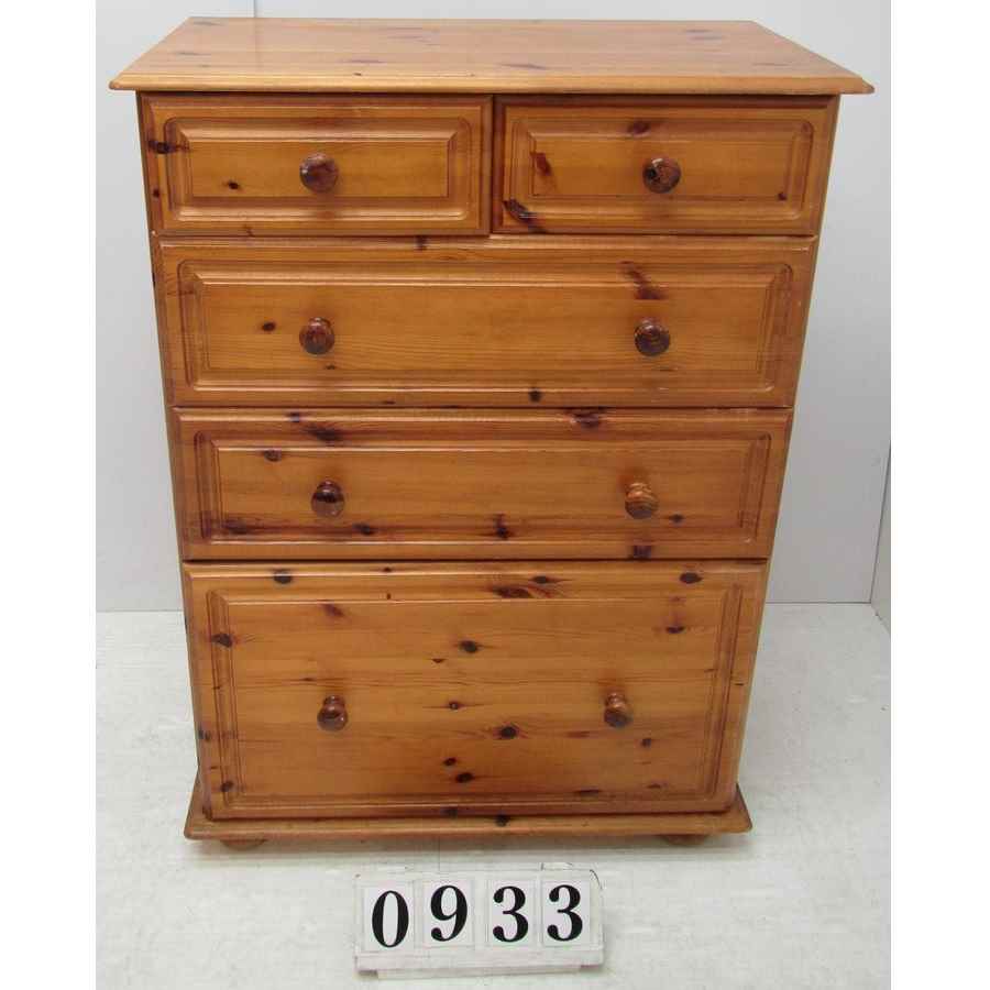 Solid pine chest of drawers.