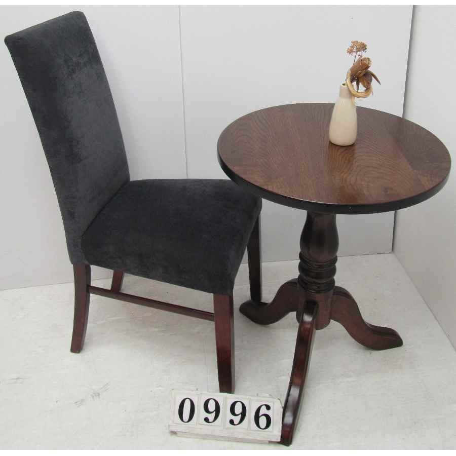 AO996  Small table and one chair set.