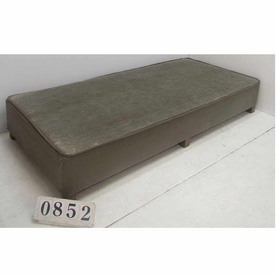 Au0852  Budget single bed base, longer than standard.
