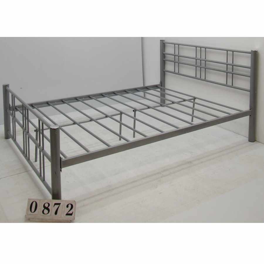 Double 4ft6 bed frame.