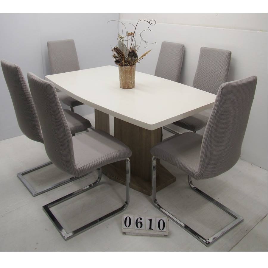 A0610  Budget table and 6 chairs.