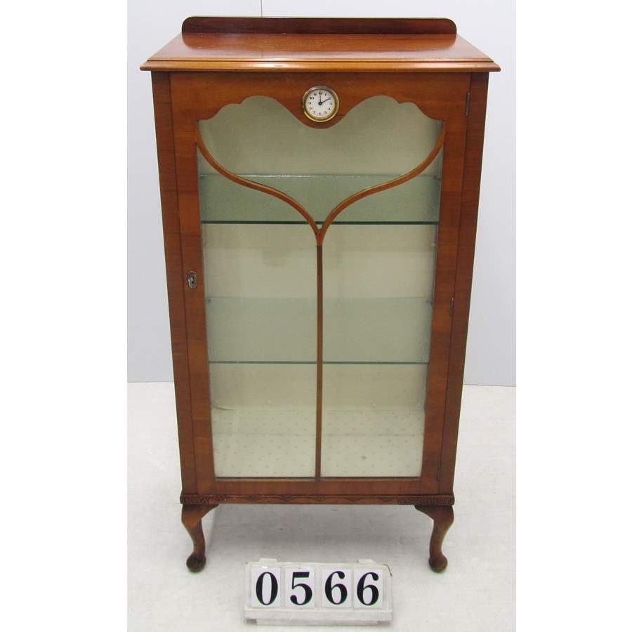 A0566  Beautiful vintage display cabinet.