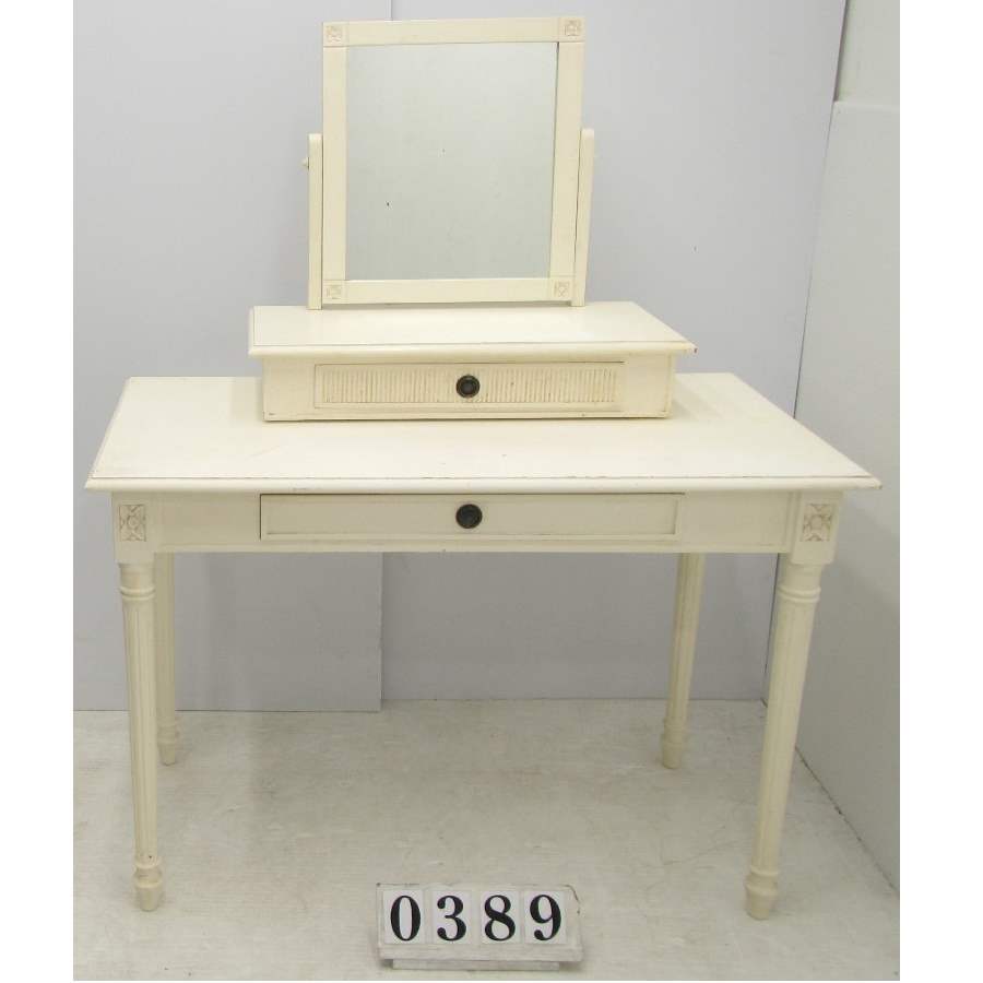 French style dressing table with mirror to repaint.