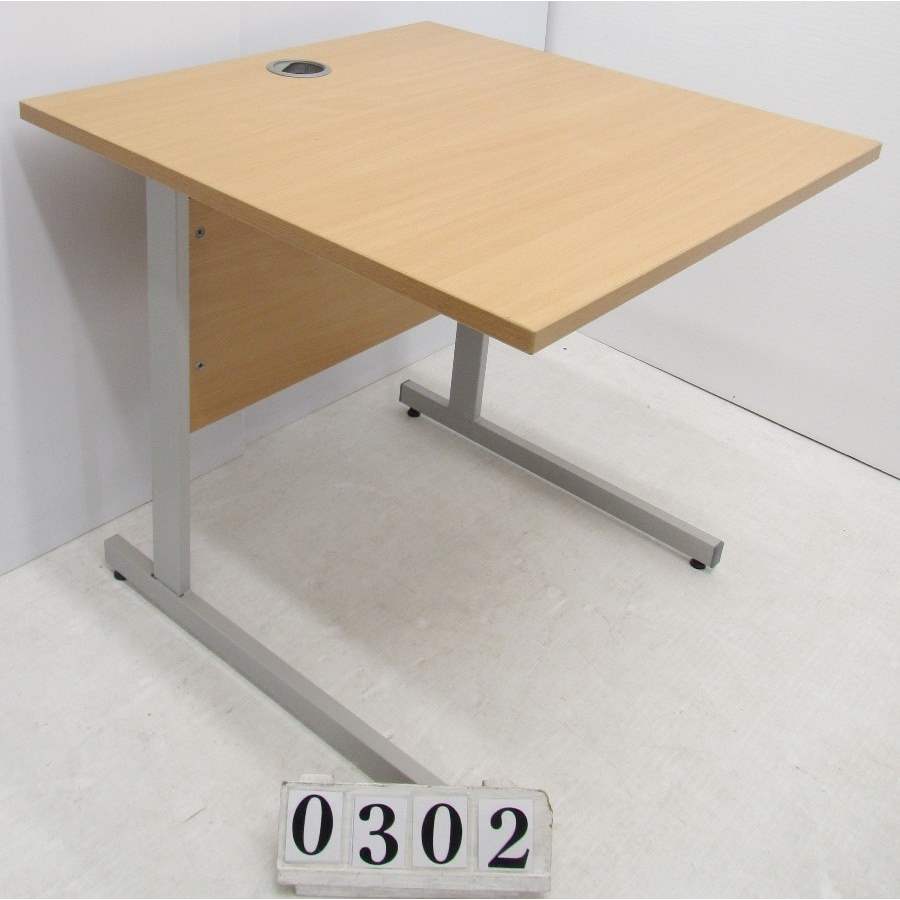 A0302  Study desk.