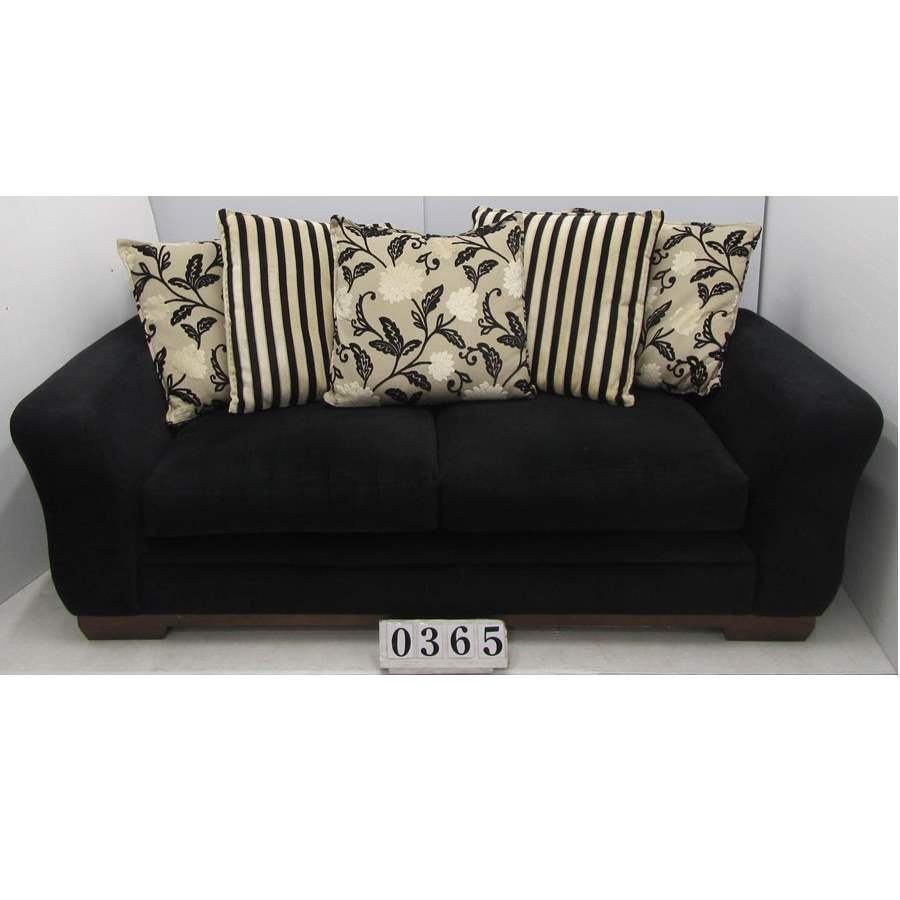 A0365  Nice sofa.